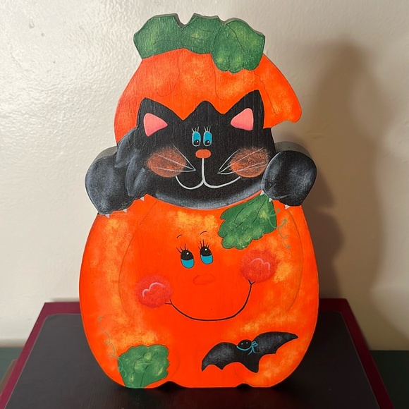 Handmade Other - Hand Painted Vintage Wooden Black Cat in Jack O Lantern Pumpkin Halloween Decor